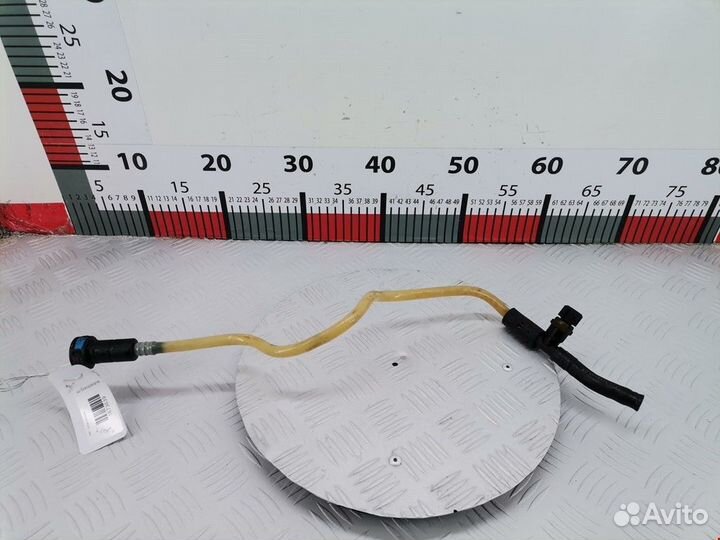 Трубка топливная BMW X3 E83 2006 13533418107