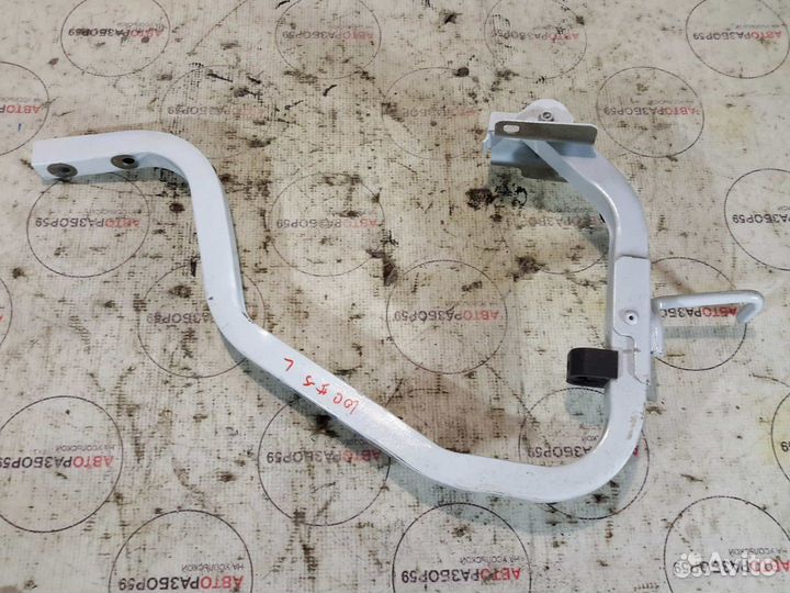 Петля багажника Renault Logan 2