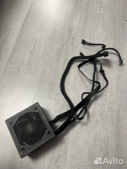 Блок питания cooler master 750w