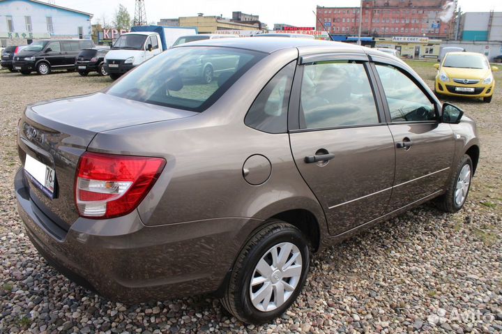 LADA Granta 1.6 МТ, 2019, 48 000 км