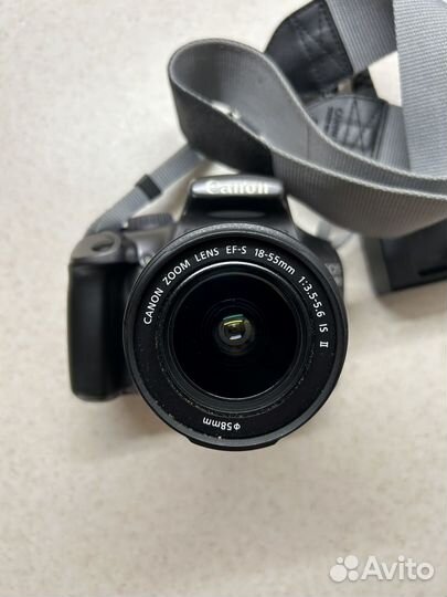 Зеркальный фотоаппарат canon 1100D KIT