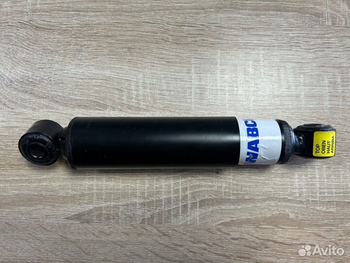 Амортизатор кабины RVI Magnum 4386040530