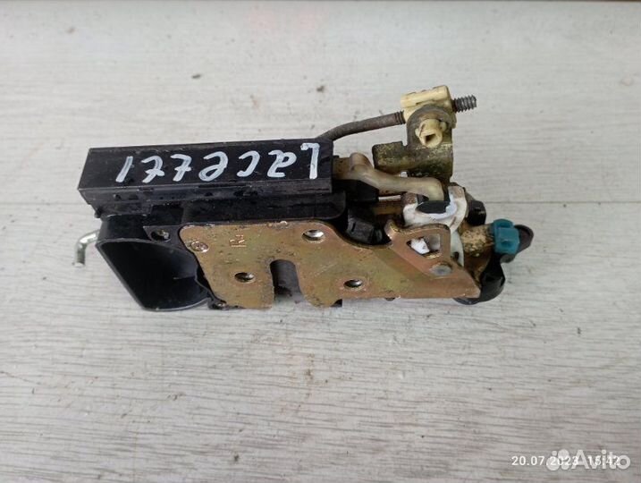 Замок двери задний правый Chevrolet Lacetti F14D3