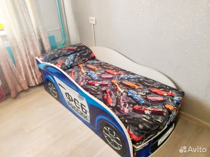 Диван машина детская