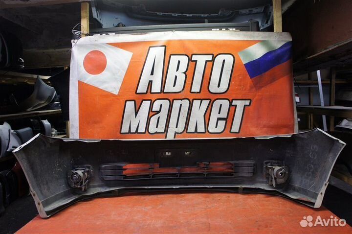 Бампер передний Nissan Presage TU31 2004