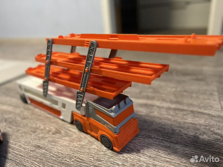 Автовоз Hot Wheels Оригинал