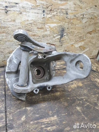 Кулак поворотный задний правый Bmw X6 E71 4.4 N63