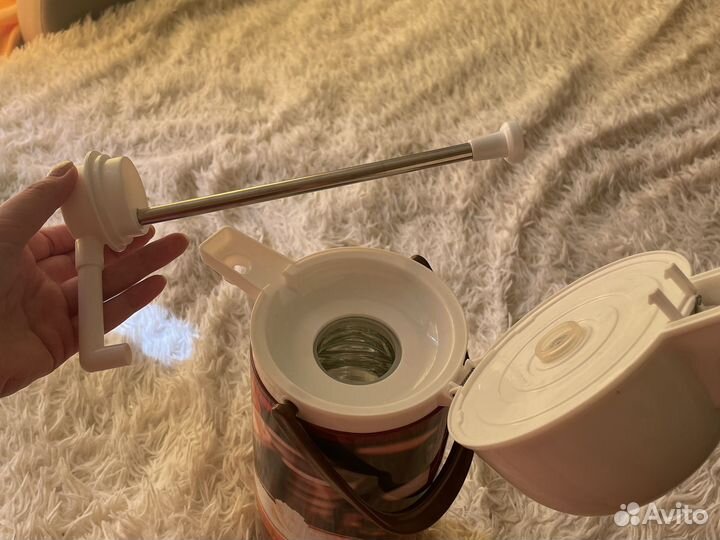 Термос с помпой