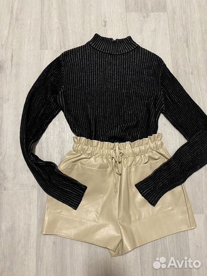 Комплект на девушку 44 р
