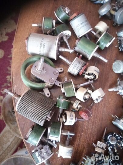 Галетные переключатели. Переменные резисторы СССР