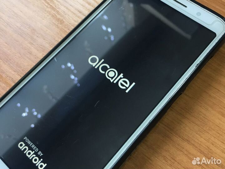 Телефон alcatel