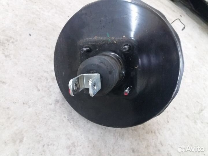 Вакуумный усилитель тормозов A1644301430