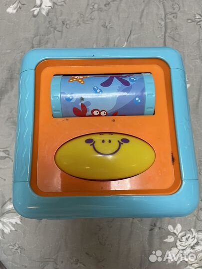 Музыкальный кубик бизиборд для малышей