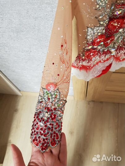 Купальник для художественной гимнастики