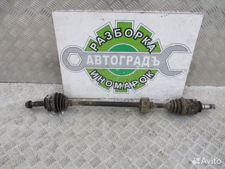 Полуось передняя правая Toyota Yaris 2004г 1SZ 1.0
