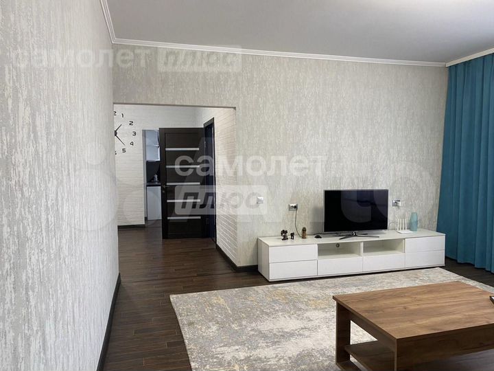 2-к. квартира, 68 м², 4/9 эт.