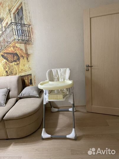 Стульчик для кормления Pituso с 0