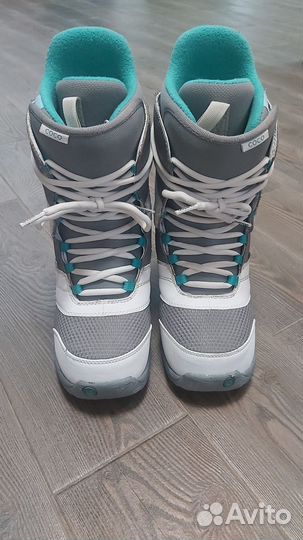 Сноубордические ботинки размер 38, шлемы, очки