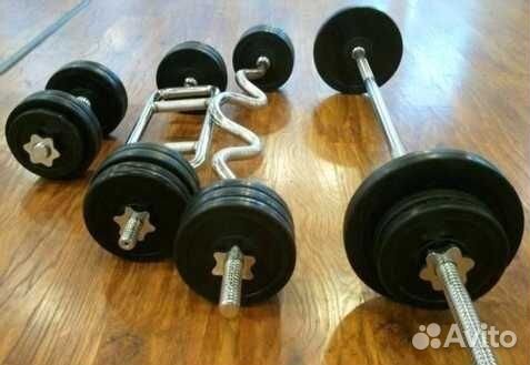 Железо(гантели,тренажеры),мешки,перчатки