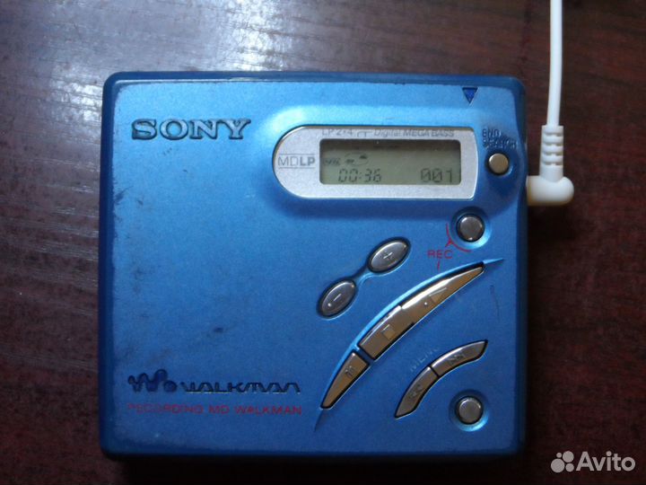MD плейер Sony Walkman MZ-R500