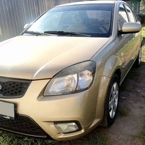 Kia Rio 1.4 MT, 2009, 235 467 км, с пробегом, цена 580 000 руб.