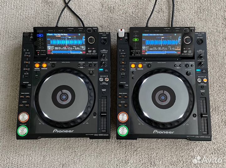 Pioneer CDJ-2000 nexus