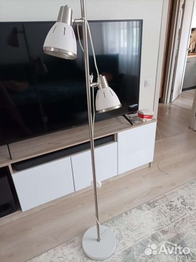 Торшер напольный