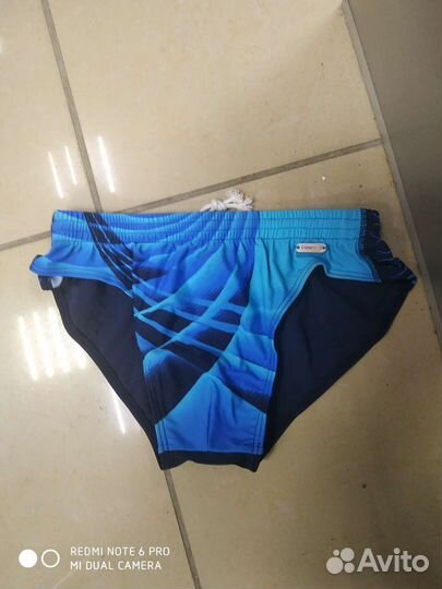 Купальные плавки мужские
