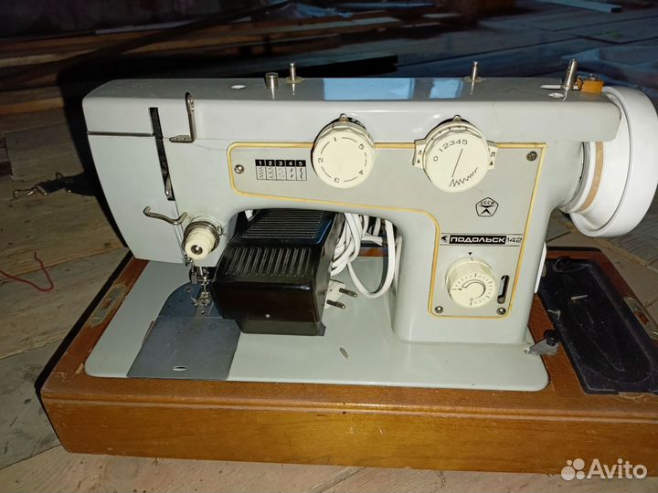 Швейная машинка подольск 142
