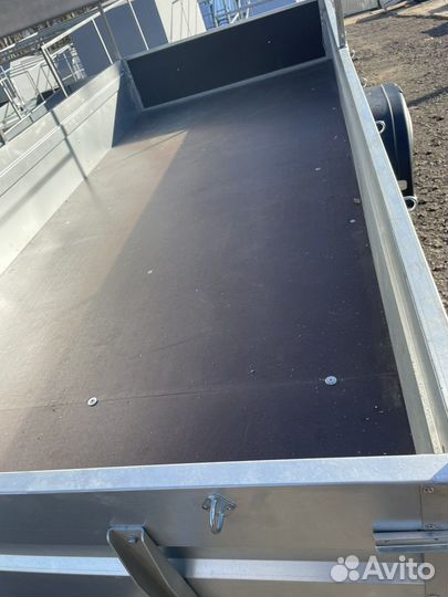 Прицеп 3,5-1,5 экспедиция яр-новый