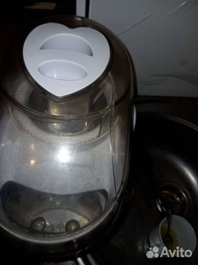Продам соковыжималку