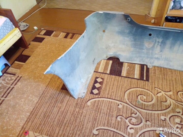 Задний бампер на тойота камри 2007г