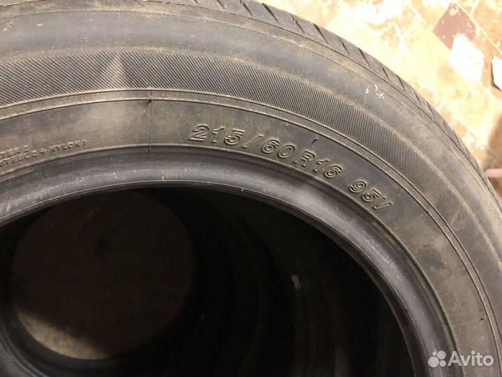 Yokohama dB Decibel E70 215/60 R16 95