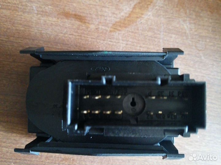 Переключатель света Ford Focus 2