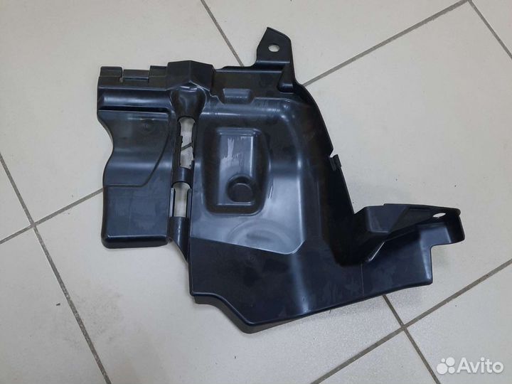 Кожух защитный двигателя правый Logan 2018 06904r