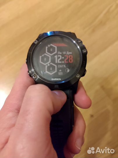 Смарт часы Garmin Fenix 5x Sapphire