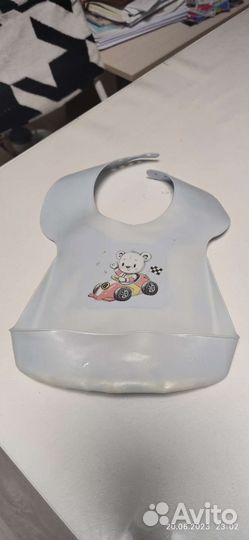 Слюнявчик нагрудник с карманом