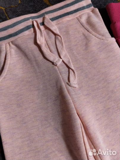 Двое спортивных штанов 92-98