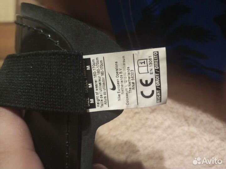 Щитки футбольные nike