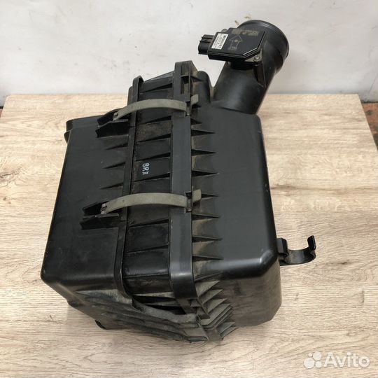 Корпус воздушного фильтра Mitsubishi Lancer X