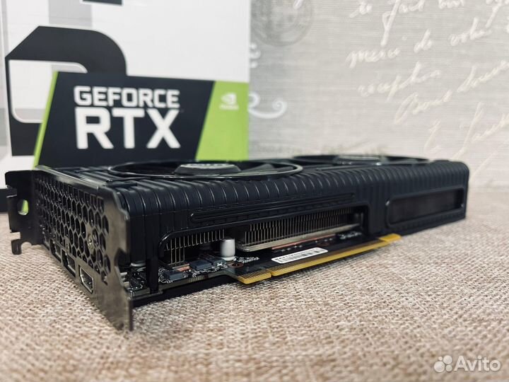 На Samsung Palit GeForce RTX 3060 Dual