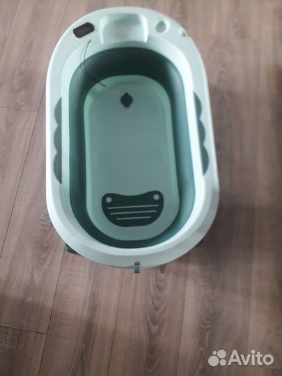 Ванночка для купания складная с термометром