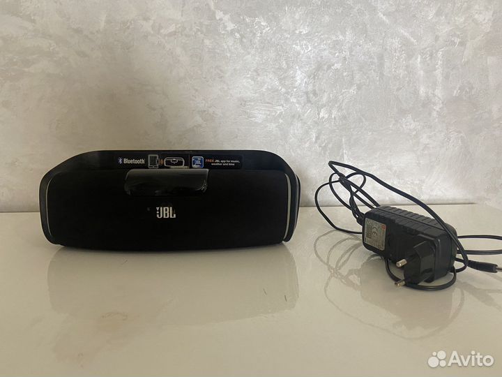 Блютуз колонка jbl
