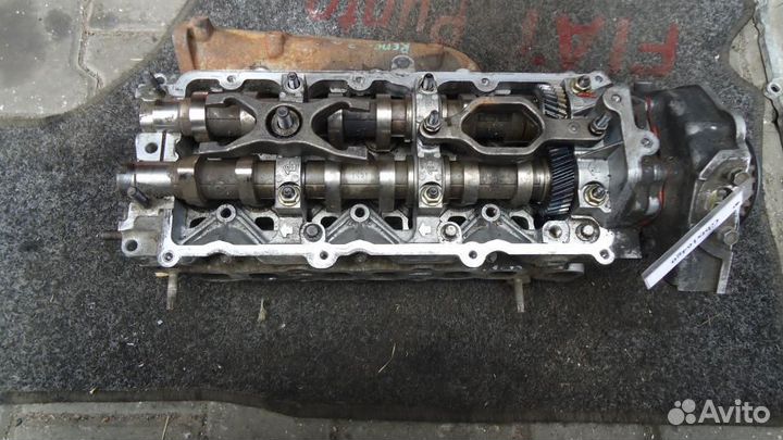 Головка блока ГБЦ Renault Espace 2 (1991-1996)