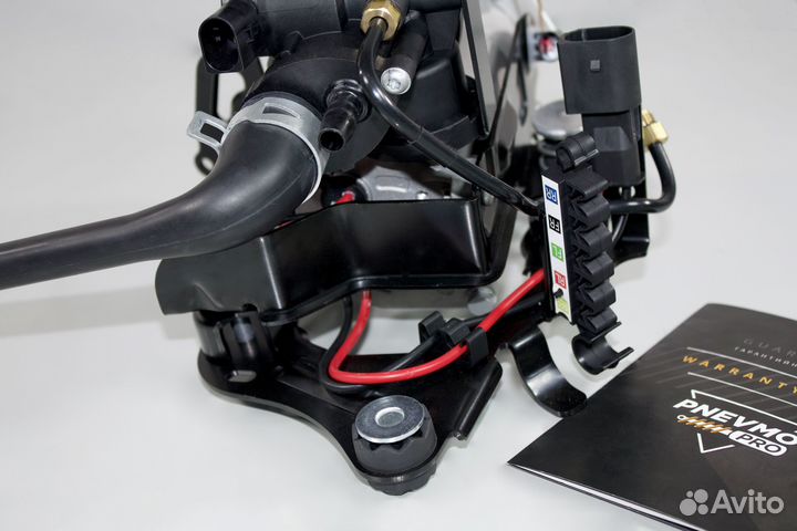 Компрессор пневмоподвески BMW 7 G11 G12