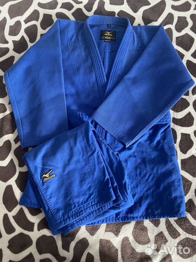 Кимоно для дзюдо mizuno