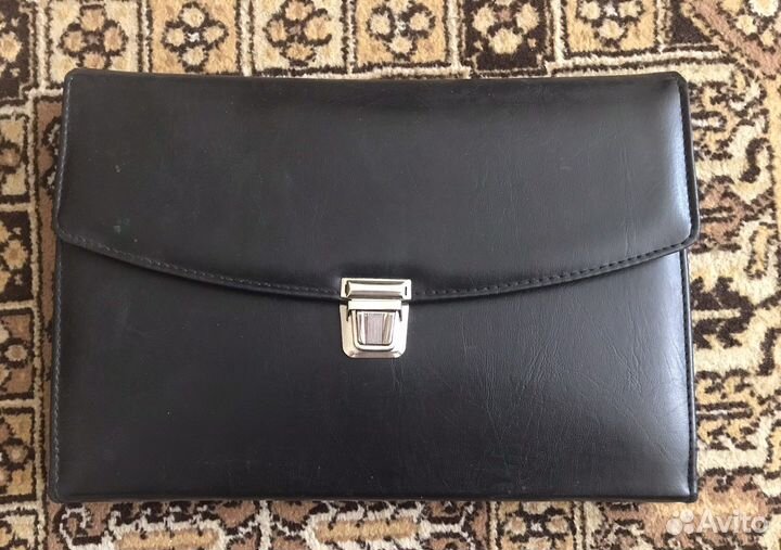 Папка - портфель для документов