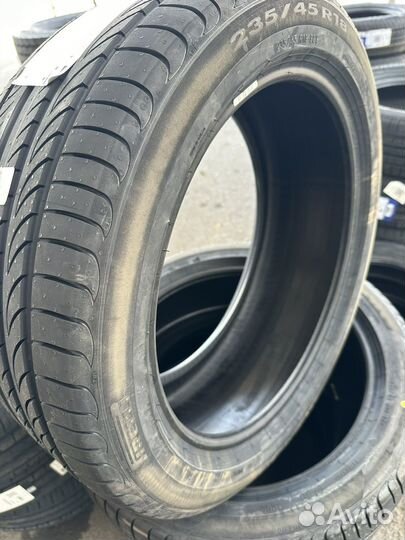 Pirelli Powergy 235/45 R18 98Y