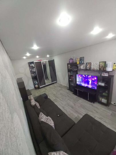 2-к. квартира, 50 м², 2/3 эт.