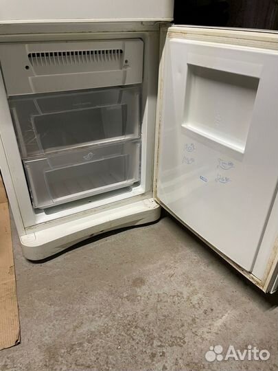 Холодильник